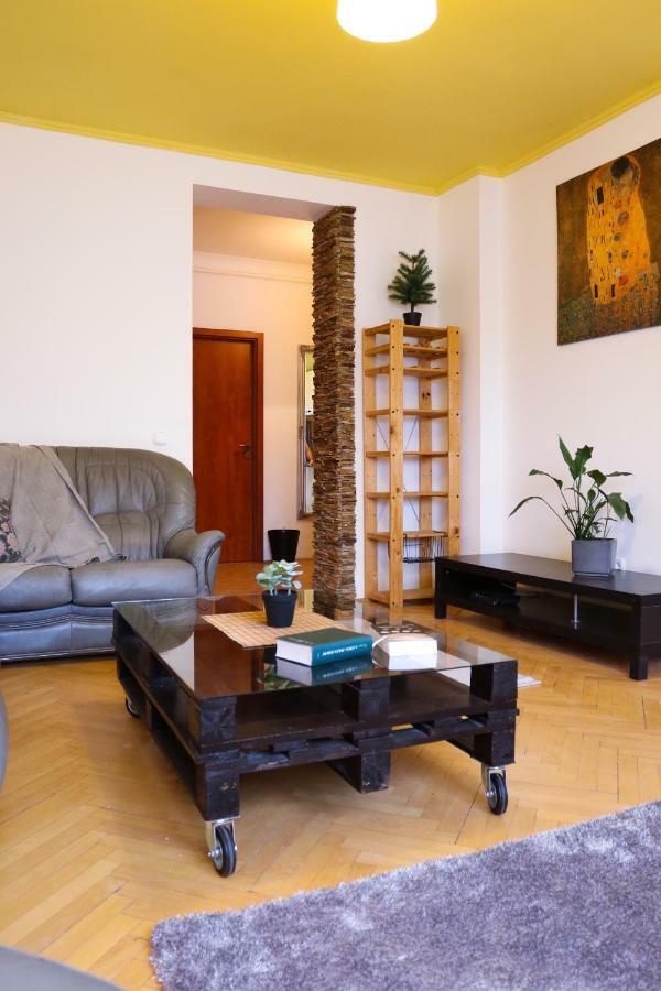 Palace Apartman - Minaret, אגר מראה חיצוני תמונה